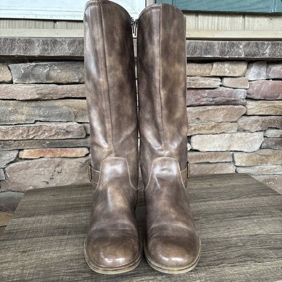 Kim Rogers Size 7MWC  Women's Riding Boots Brown Faux Leather With 1" Block Heel - Picture 1 of 16